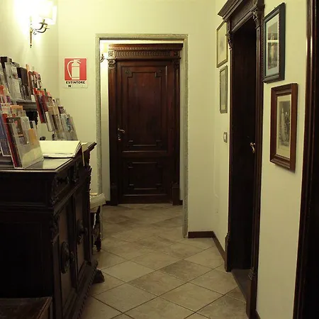 Accademia House Bed & Breakfast